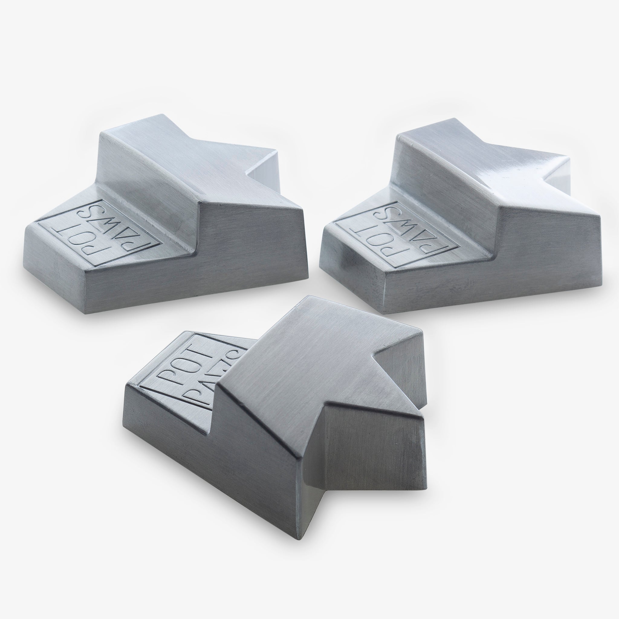crawn shape stainless steel pet bowl weights with engraved POT PAWS logo